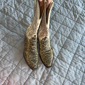 Women’s 1883 by Lucchese